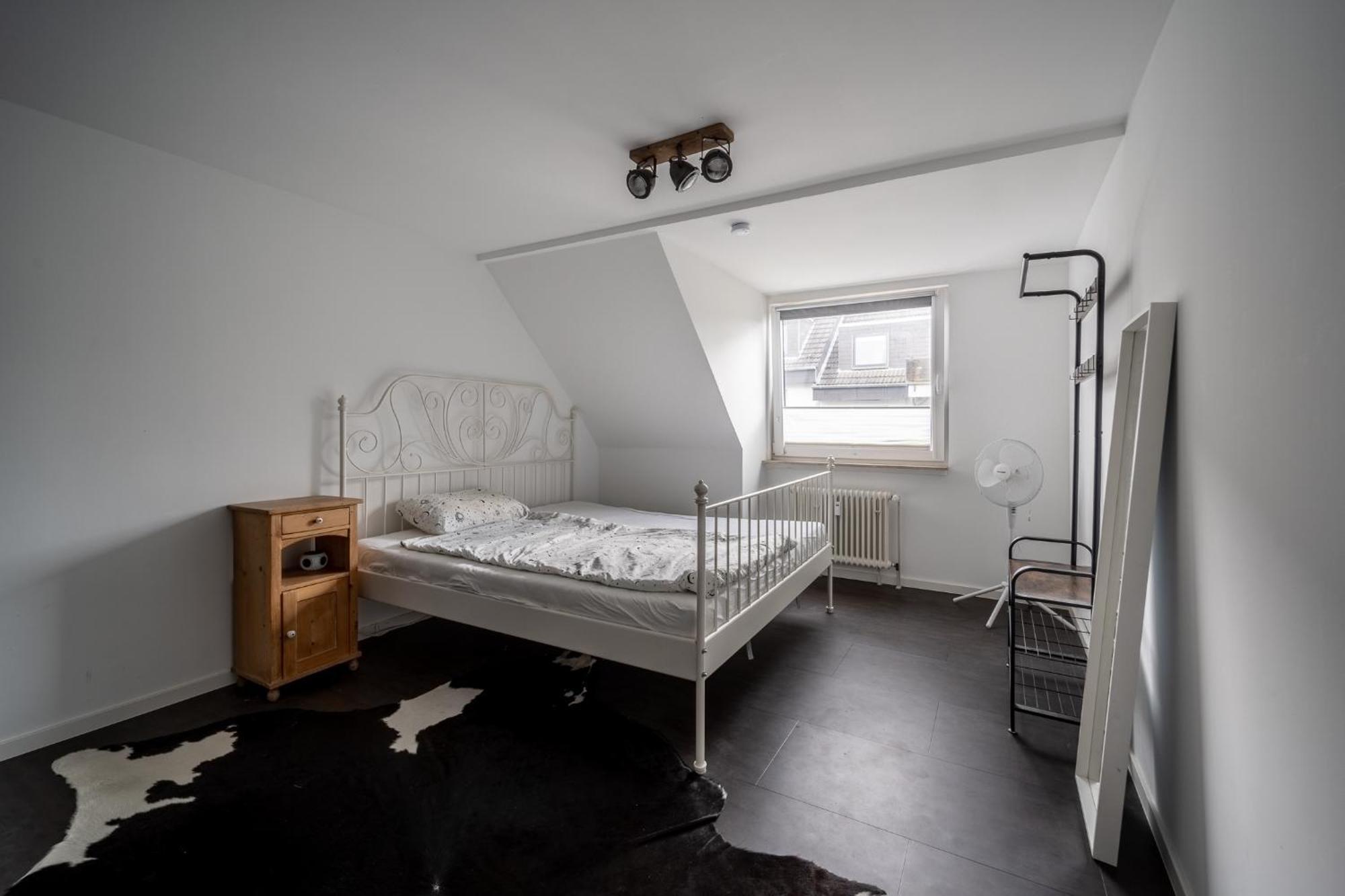 „Maisonette- Apartment“ Эссен Экстерьер фото